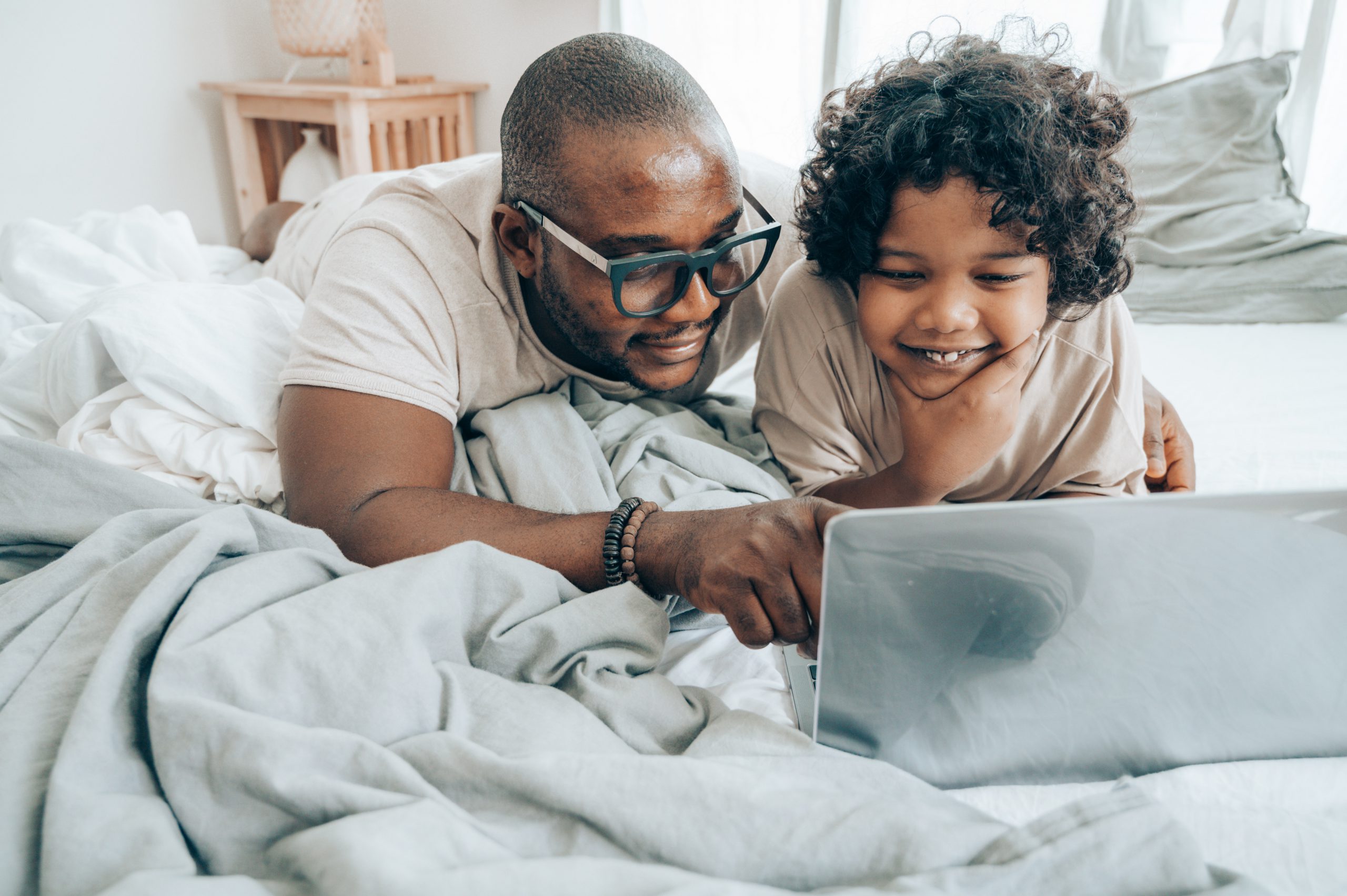 Stay Connected All Summer: Strategies to Keep Parents Involved